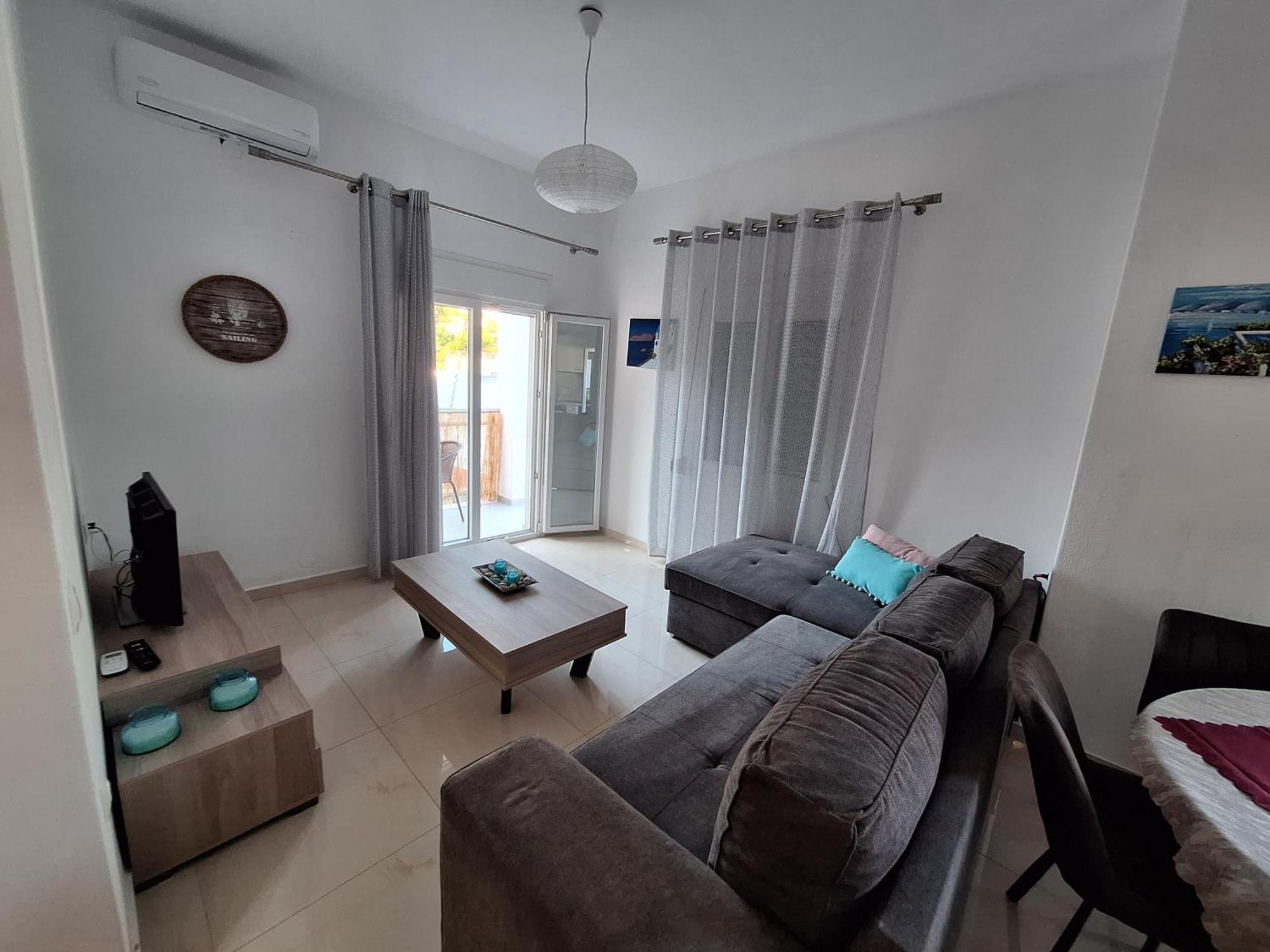 Mache's Apartment